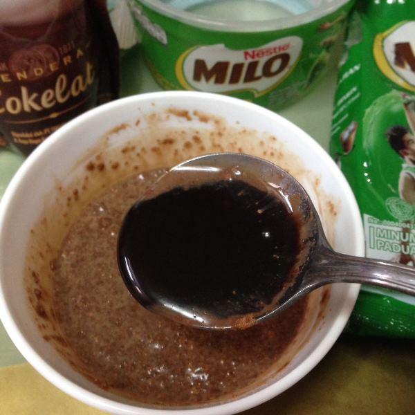  Saya kemudian mencoba membuatnya sendiri di rumah Resep Es Kepal Milo Terbaru