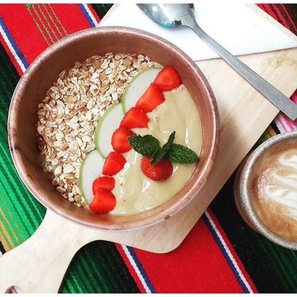 10 Restoran di Jakarta Untuk Nikmati Smoothie Bowl Womantalk