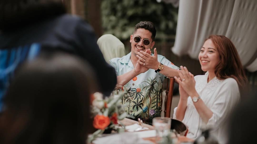 Ini Kehangatan Pesta Pernikahan Keenan Pearce Dan Ghyan Yang Intim Nan Romantis Womantalk