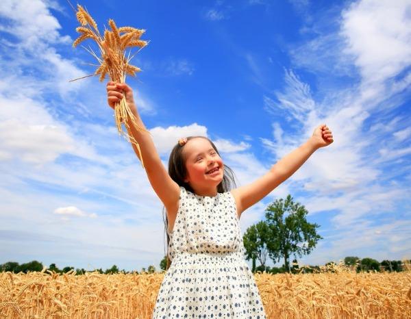 Untuk Orang Tua Ini 8 Tips Membesarkan Anak Yang Optimis Womantalk